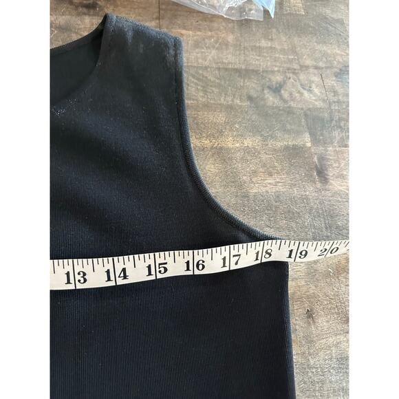 Exclusively Misook Women's Ribbed Tank Top Shell Black Sleeveless Pullover L - Picture 2 of 7